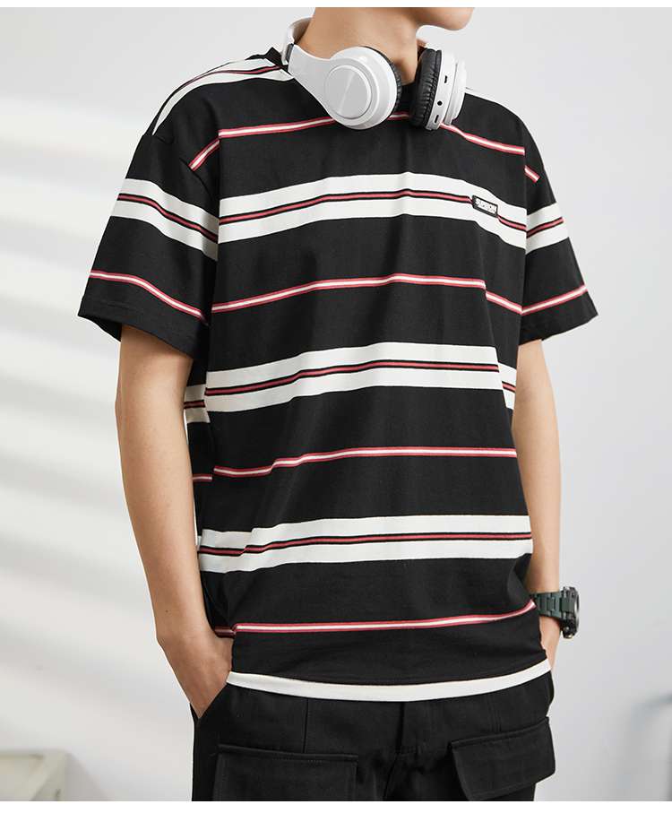 ゆったりストライプ柄半袖Tシャツ ボーダー服