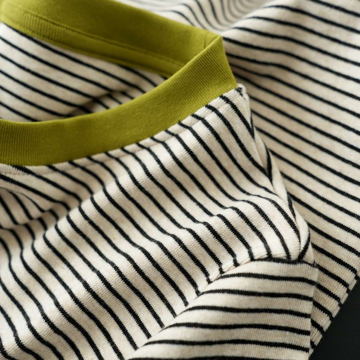 コントラスト襟 ボーダー柄 半袖Tシャツ ボーダー服