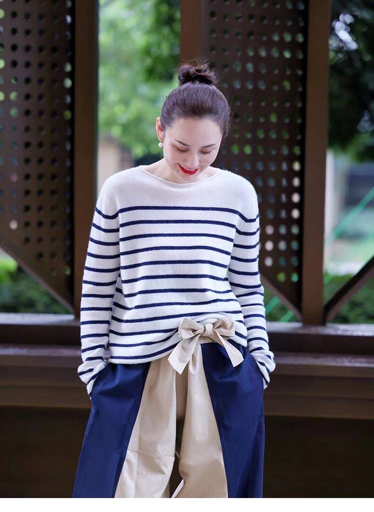 シックな海辺風ボーダーニット ボーダー服