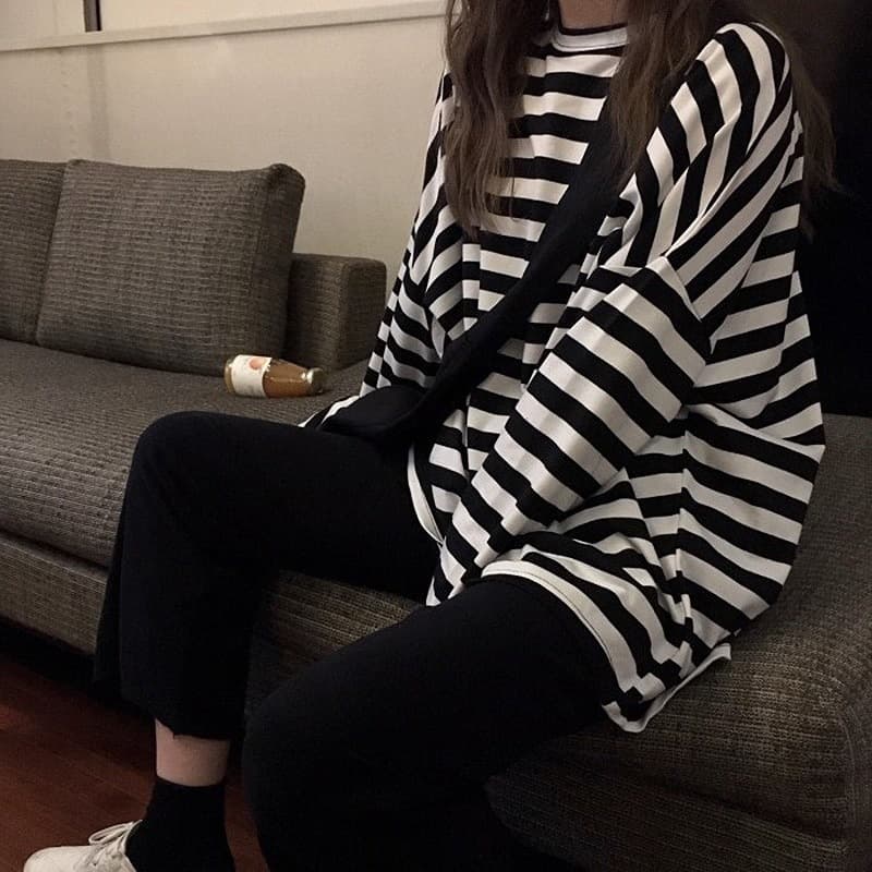ボーダー服 ゆったり横縞長袖ティーシャツ