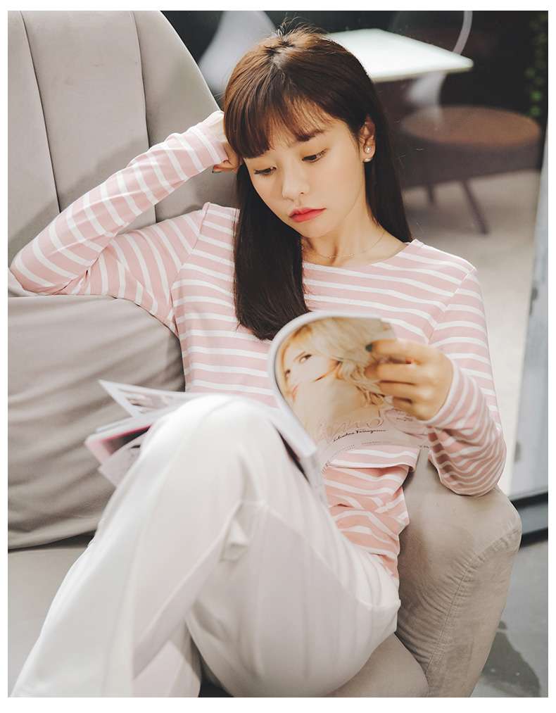 シンプル爽やか ゆるタイトボーダーTシャツ ボーダー服
