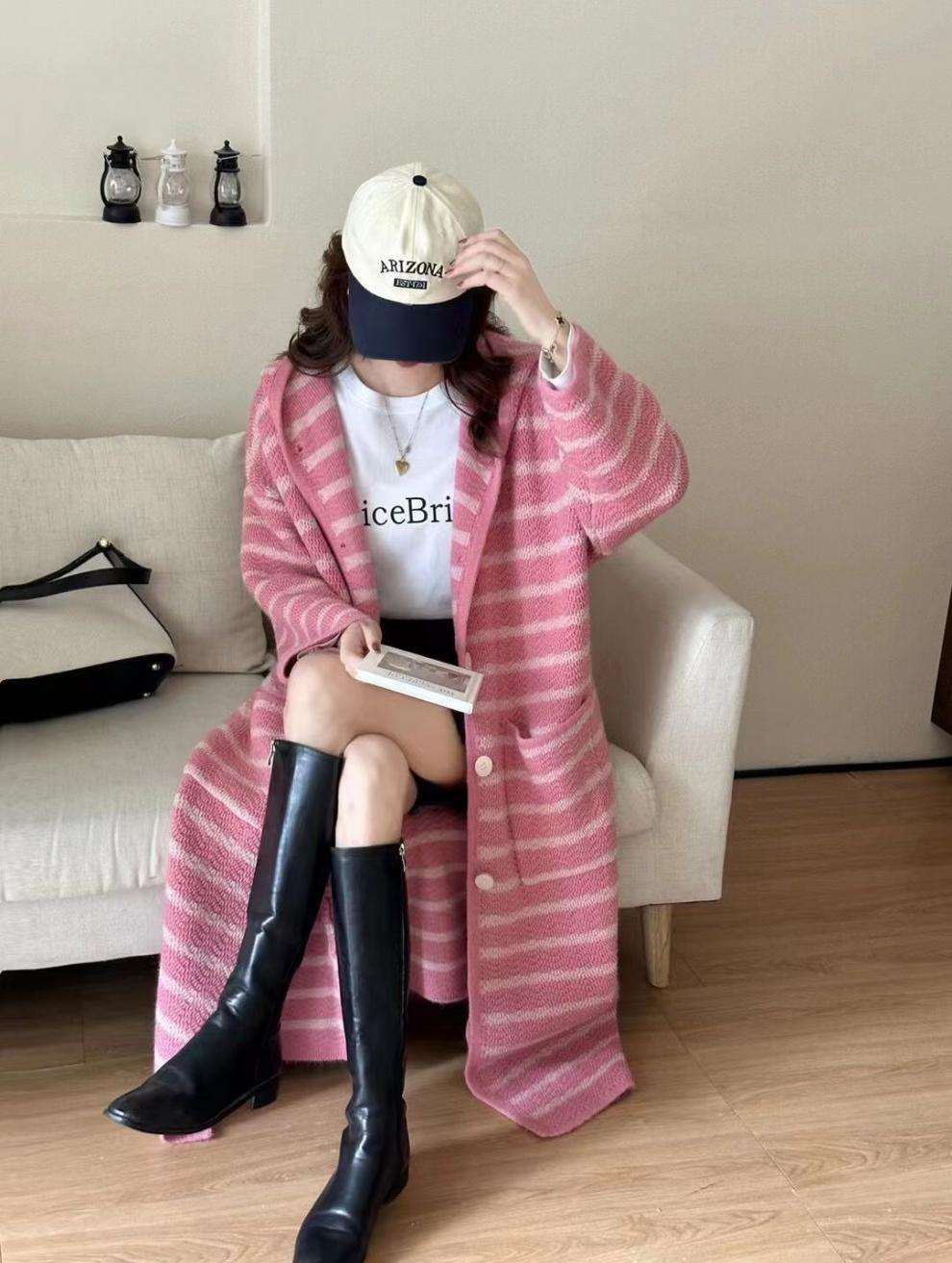 ふわふわニットの長めストライプカーディガン ボーダー服
