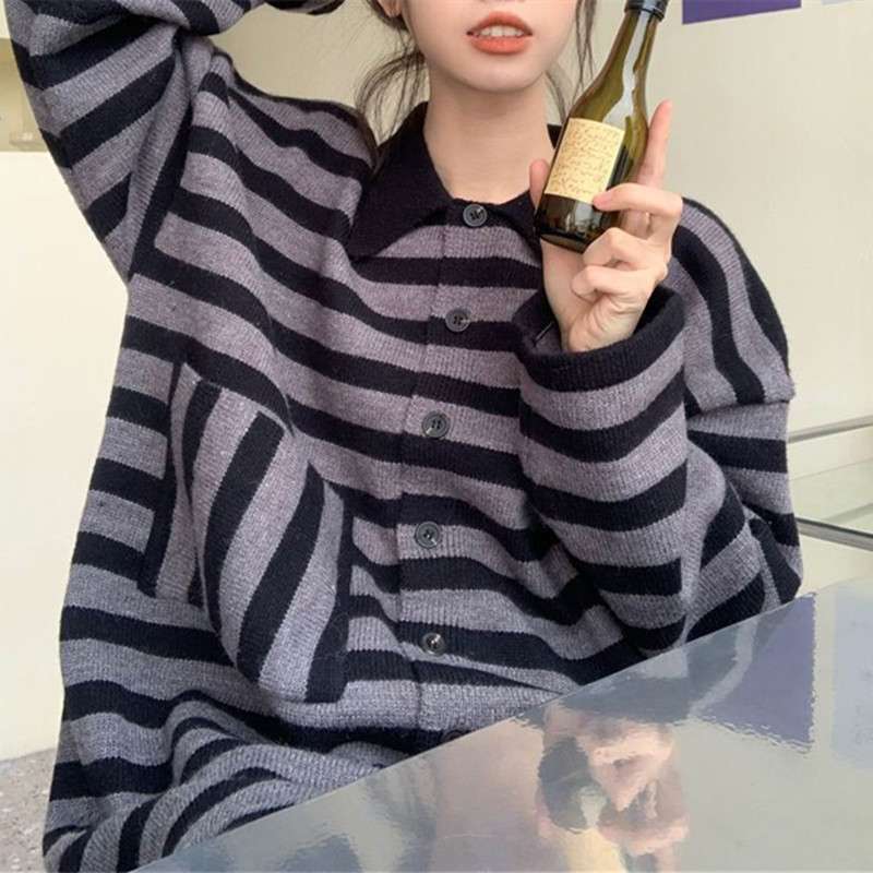 オーバーサイズストライプ柄ニットワンピース ボーダー服