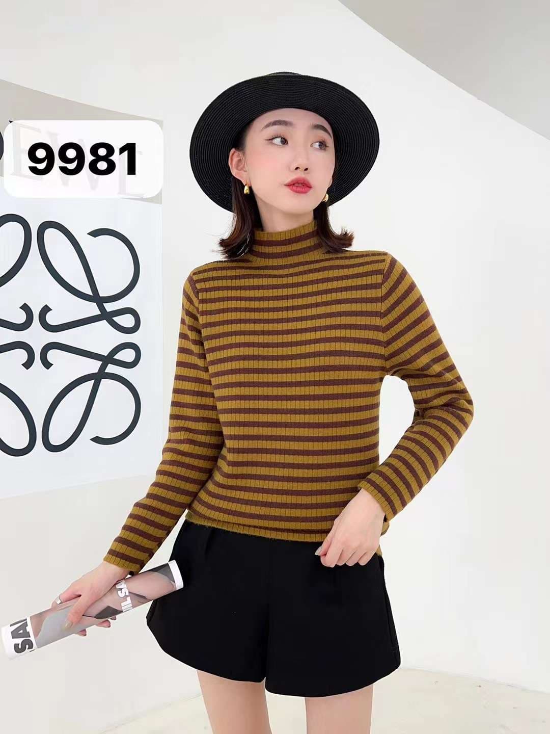 ボーダー柄ふわもこ裾タートルネックセーター ボーダー服