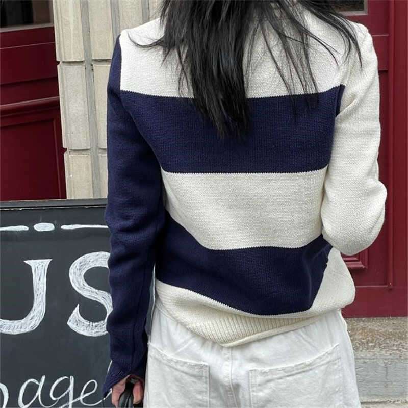 クラシカルボーダーニット ボーダー服