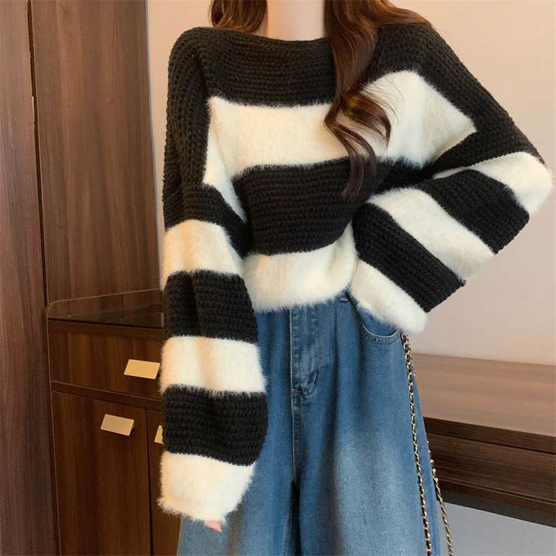 ふわもこボーダー柄オーバーサイズニット ボーダー服