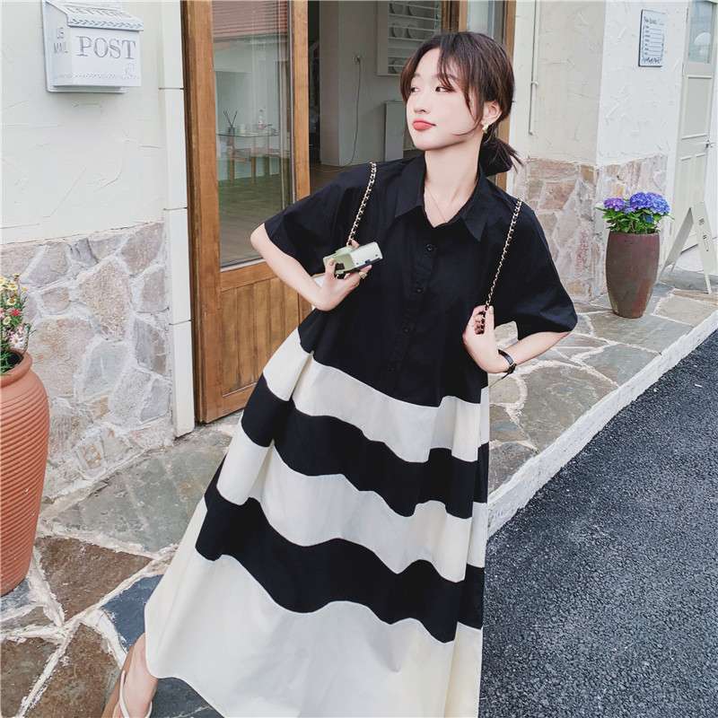 ふんわり袖のゆったりボーダーワンピース ボーダー服