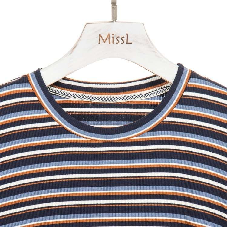 マルチボーダー柄ニットワンピース ボーダー服