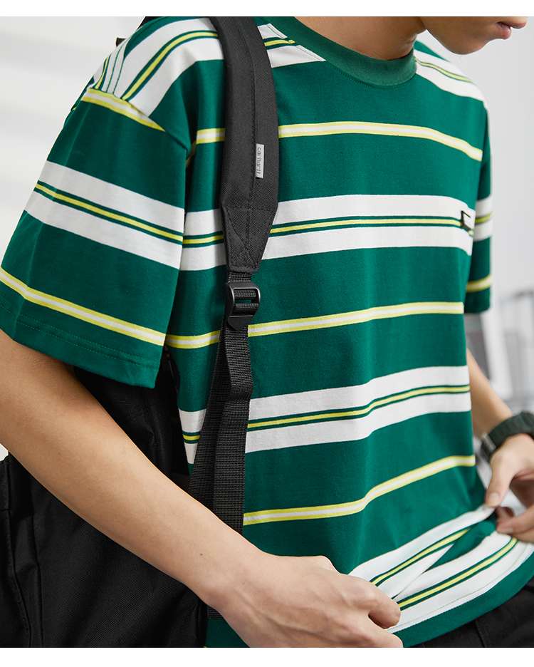 ゆったりストライプ柄半袖Tシャツ ボーダー服