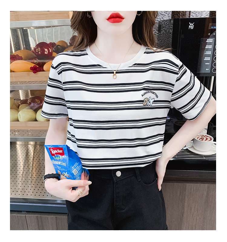 クマ刺繍入りボーダーゆるTシャツ ボーダー服