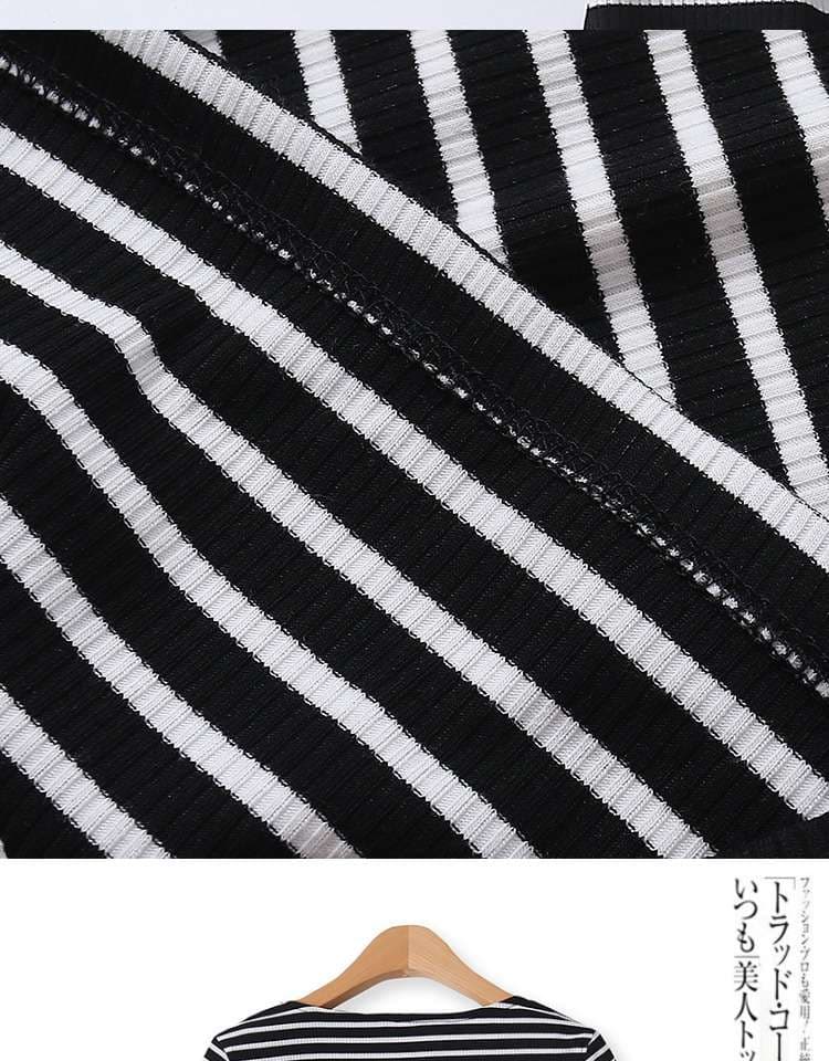 スクエアネックリブ編みボーダーTシャツ ボーダー服