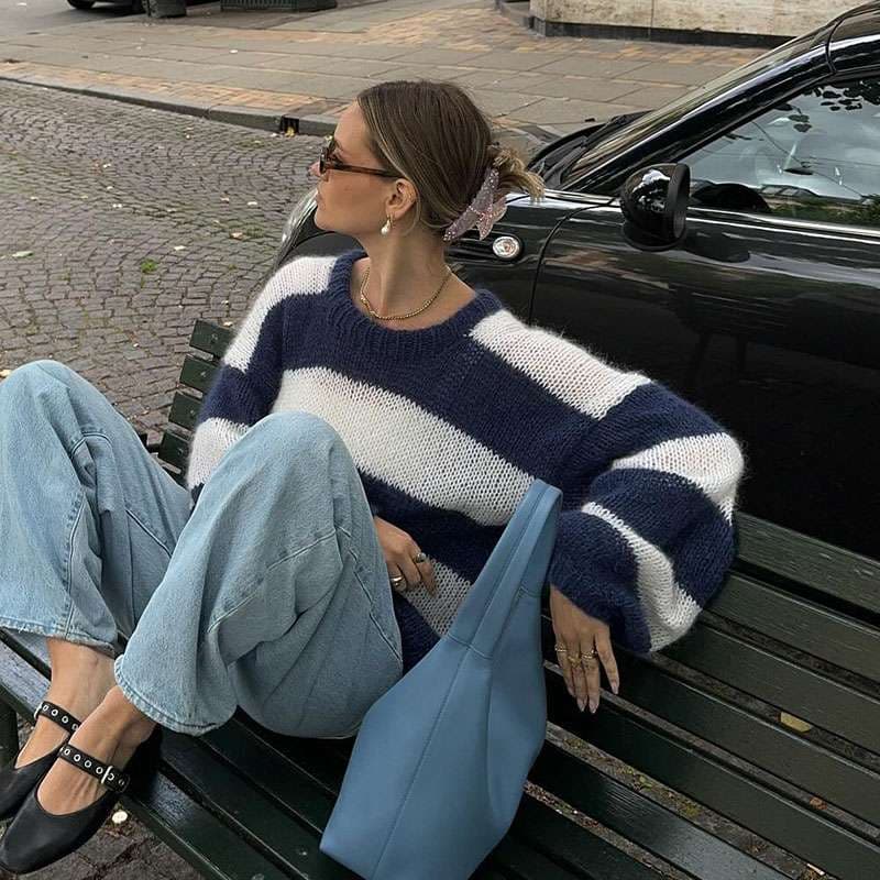 ボーダー柄オーバーサイズニットセーター ボーダー服