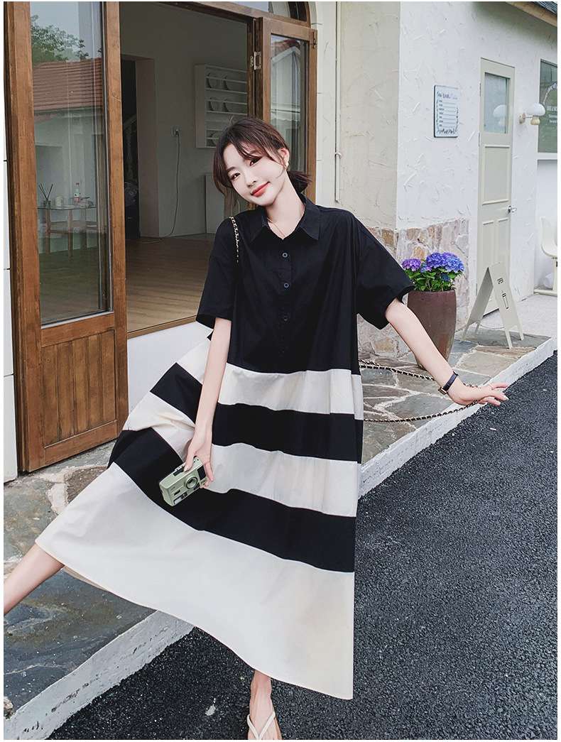 ふんわり袖のゆったりボーダーワンピース ボーダー服