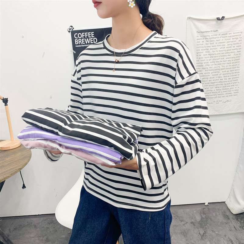ゆったりカジュアルボーダーTシャツ ボーダー服