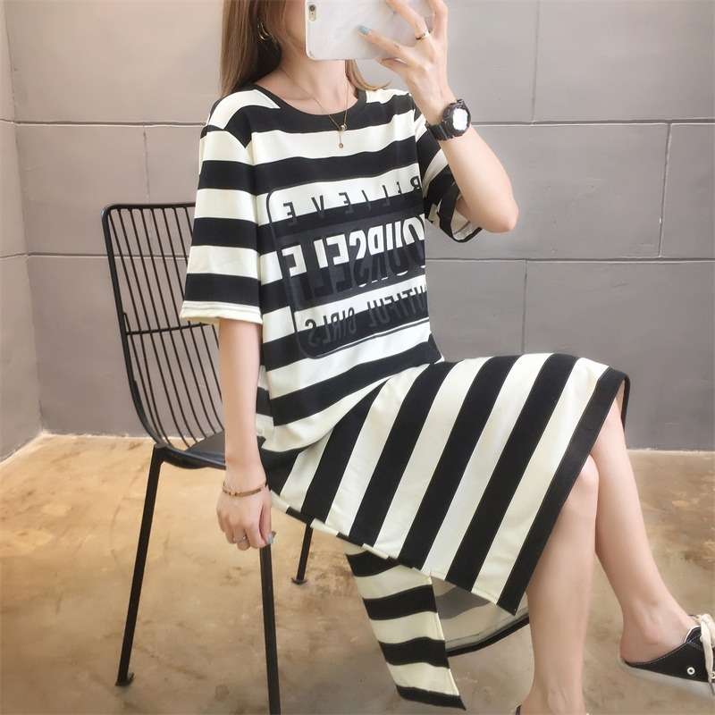 ゆったりストライプロゴワンピース ボーダー服