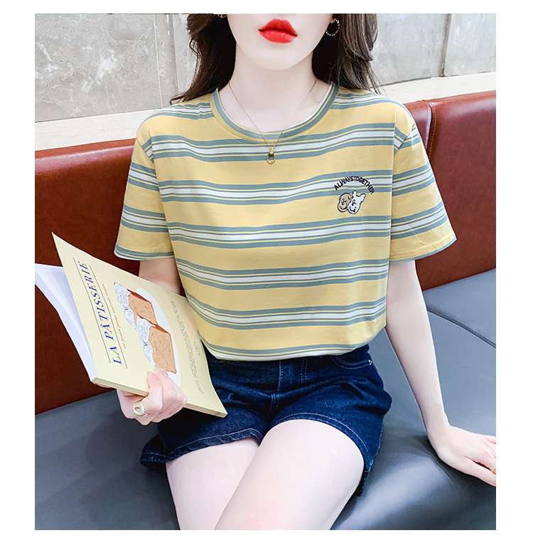 クマ刺繍入りボーダーゆるTシャツ ボーダー服