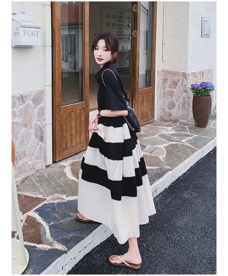 ふんわり袖のゆったりボーダーワンピース ボーダー服