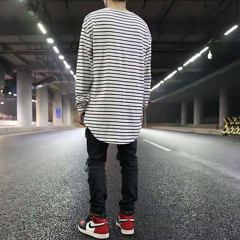 オーバーサイズ ストライプロングスリーブカットソー ボーダー服