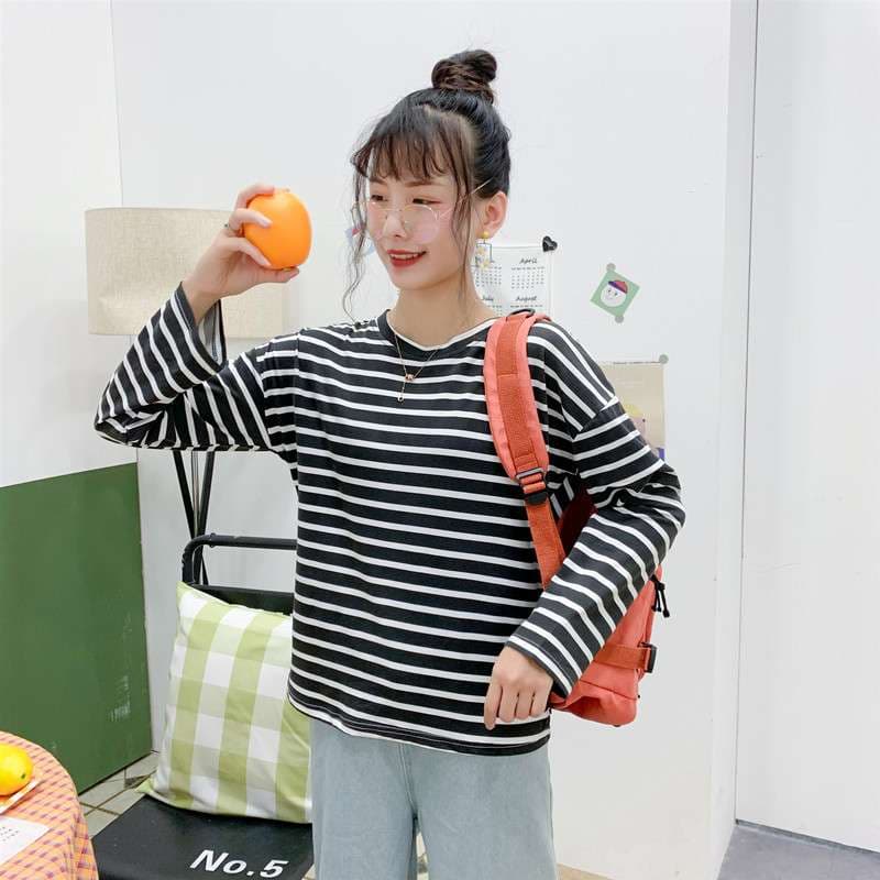 ゆったりカジュアルボーダーTシャツ ボーダー服