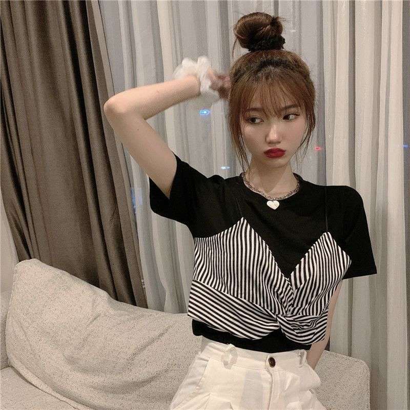 重ね着風ボーダーキャミレイヤードシャツ ボーダー服