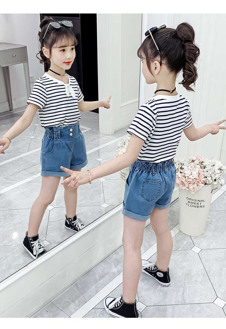 夏のさわやかセーラー風ボーダーTシャツ ボーダー服