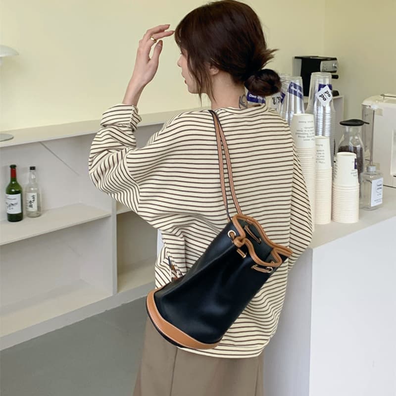 ボーダー服 なめらかシルエット細ボーダー長袖