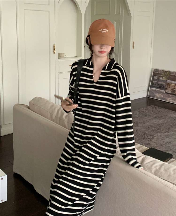 オーバーサイズVネックボーダーワンピース ボーダー服