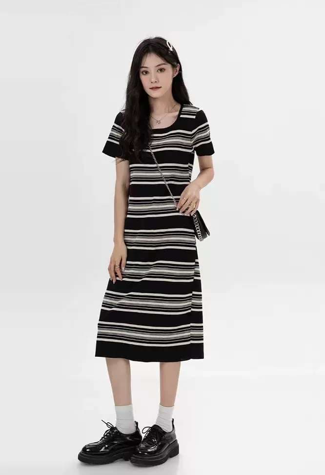 大人シックなマリンストライプロングワンピース ボーダー服