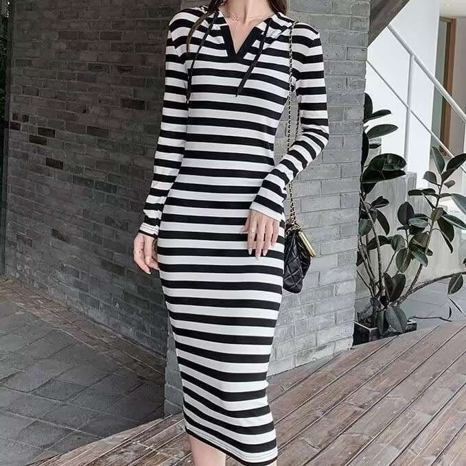 モダンストライプのロングワンピース ボーダー服