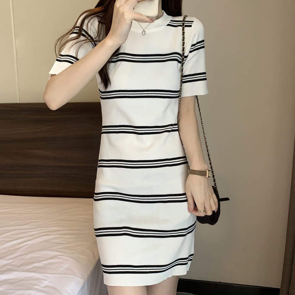 ボーダー服 ボーダー柄 美シルエット サマーニットワンピース