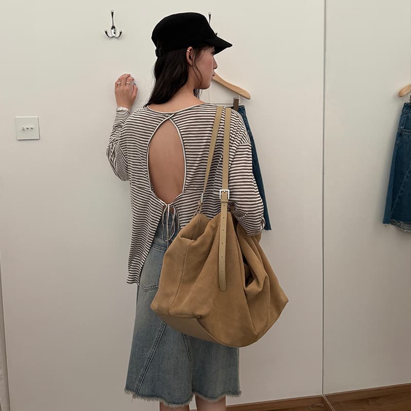ボーダー服 背中開きボーダー長袖