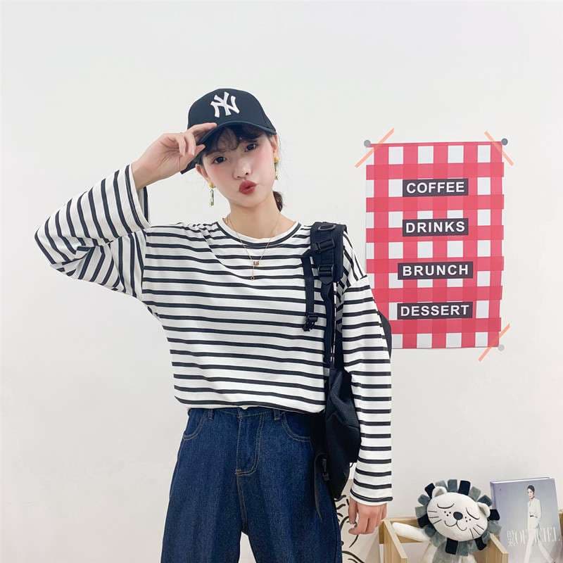 ゆったりカジュアルボーダーTシャツ ボーダー服