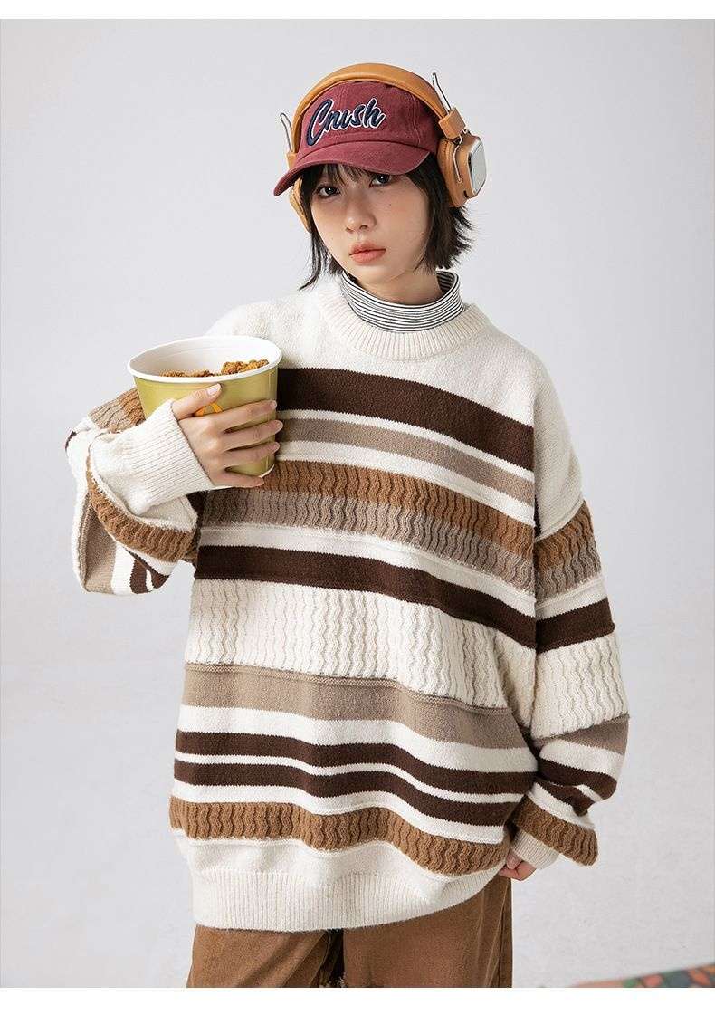 マルチボーダー柄ゆったりニットセーター ボーダー服