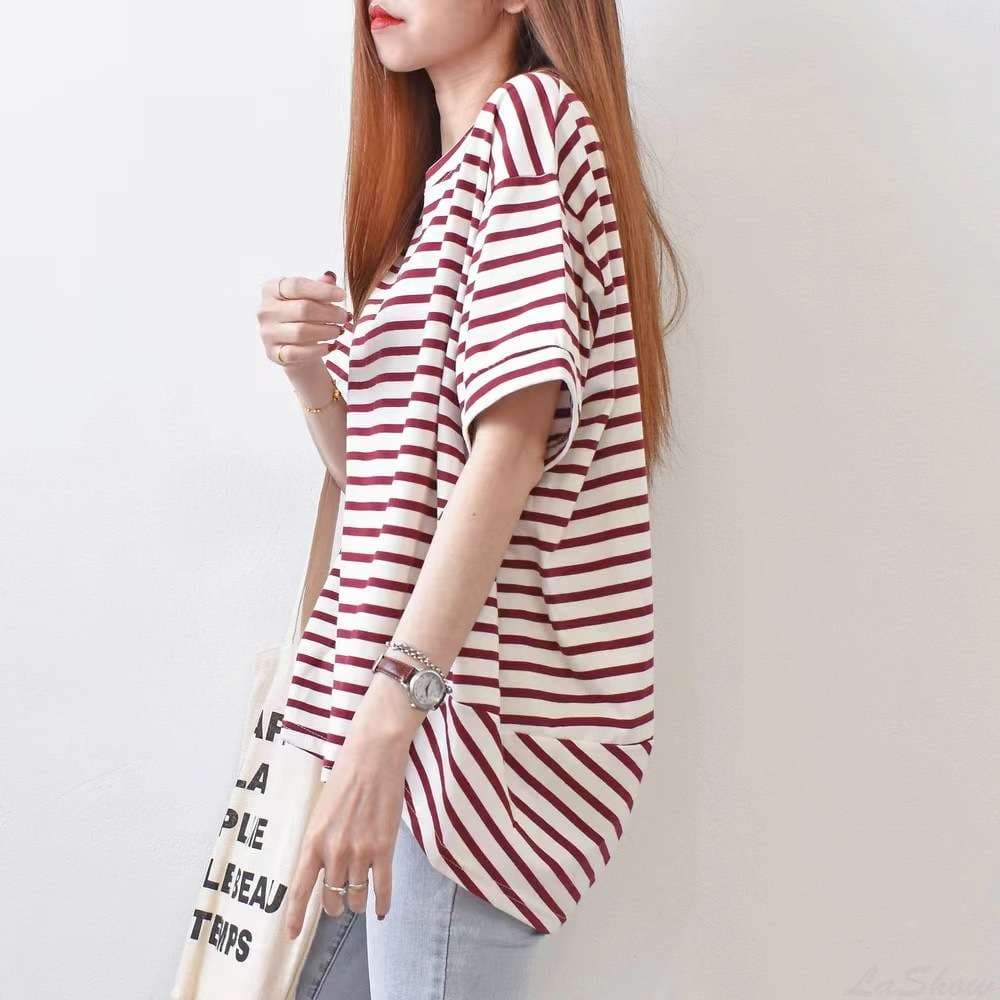 ゆったりシルエットのボーダーTシャツ ボーダー服