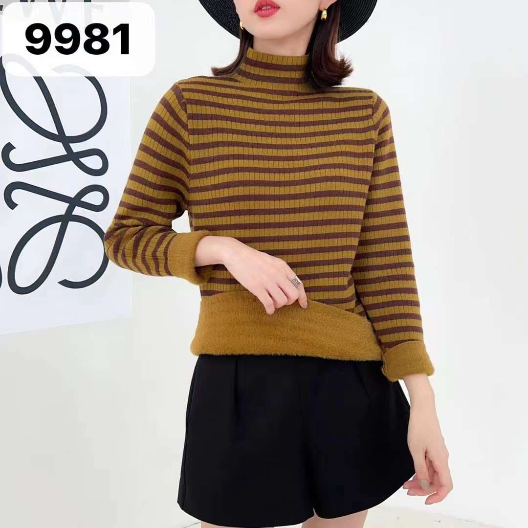ボーダー柄ふわもこ裾タートルネックセーター ボーダー服
