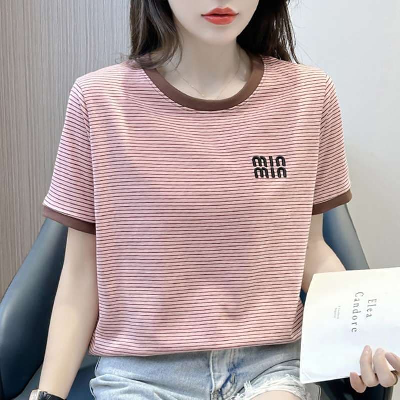 ストライプ柄ゆったりTシャツ ボーダー服