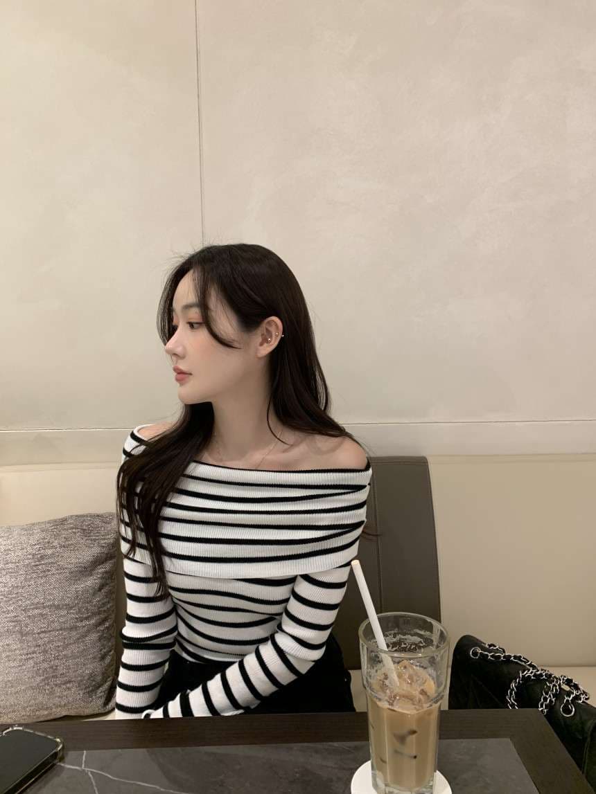 オフショルダー ボーダー リブニット ボーダー服