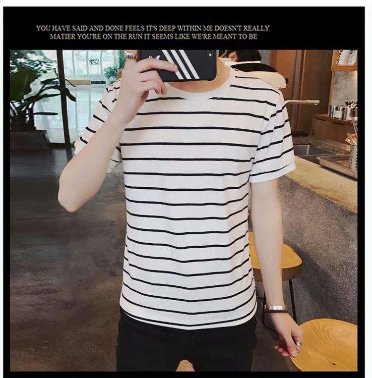 シンプル爽やか半袖ボーダーTシャツ ボーダー服
