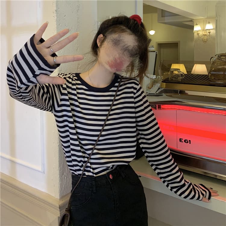 ボーダー服 大人女子のボーダー長袖ベースシャツ
