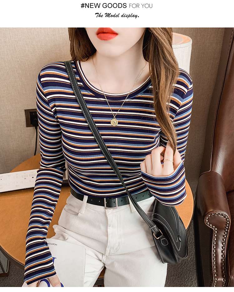体型をキレイに見せる細ストライプニット ボーダー服