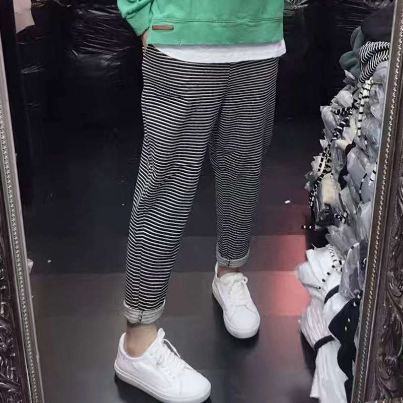 締め付けない ゆったりボーダーパンツ ボーダー服