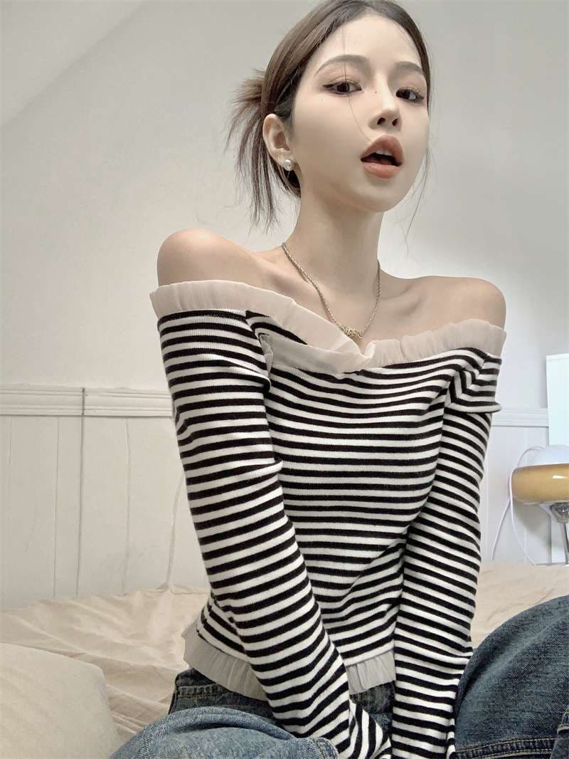 肩開きフリルボーダーニットトップス ボーダー服