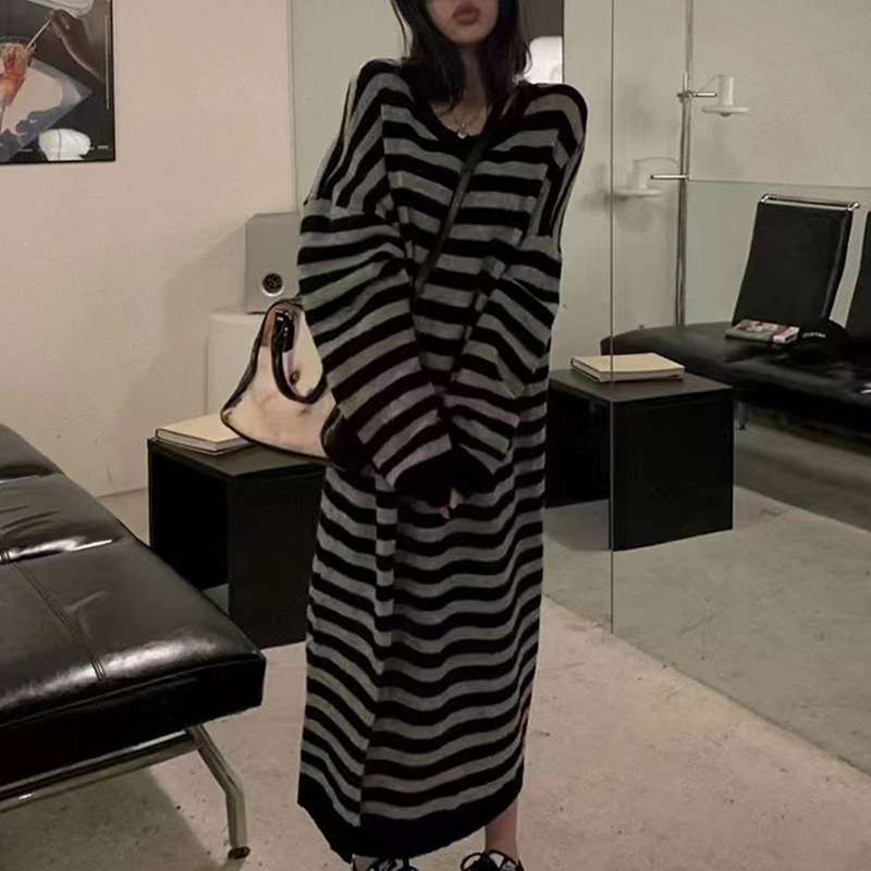 オーバーサイズストライプニットワンピース ボーダー服