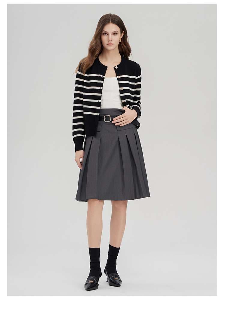 上品ボーダー柄ウール混カーディガン ボーダー服