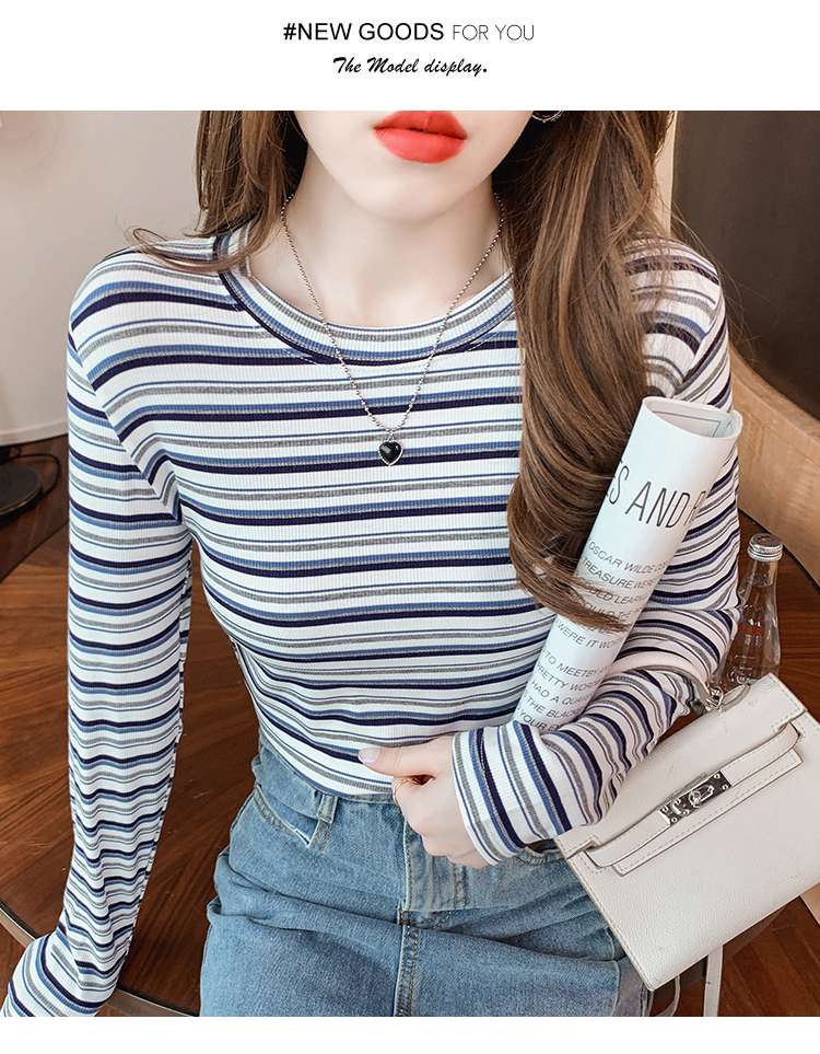 体型をキレイに見せる細ストライプニット ボーダー服