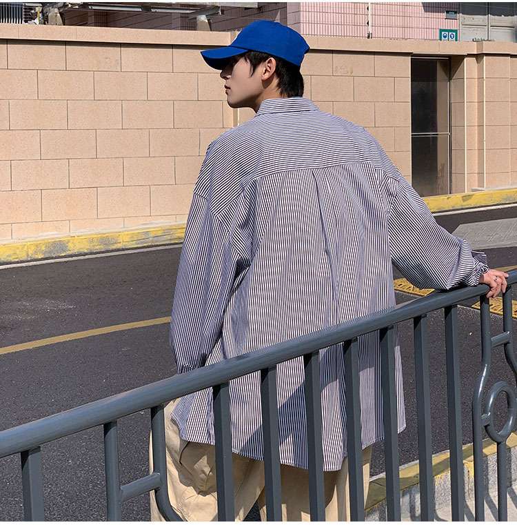 ゆったりストライプオーバーシャツ ボーダー服