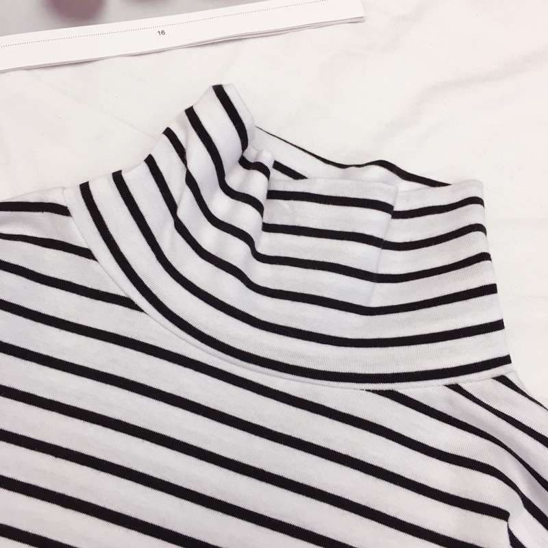 モックネックボーダーシャツ ボーダー服