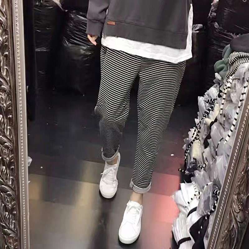 締め付けない ゆったりボーダーパンツ ボーダー服