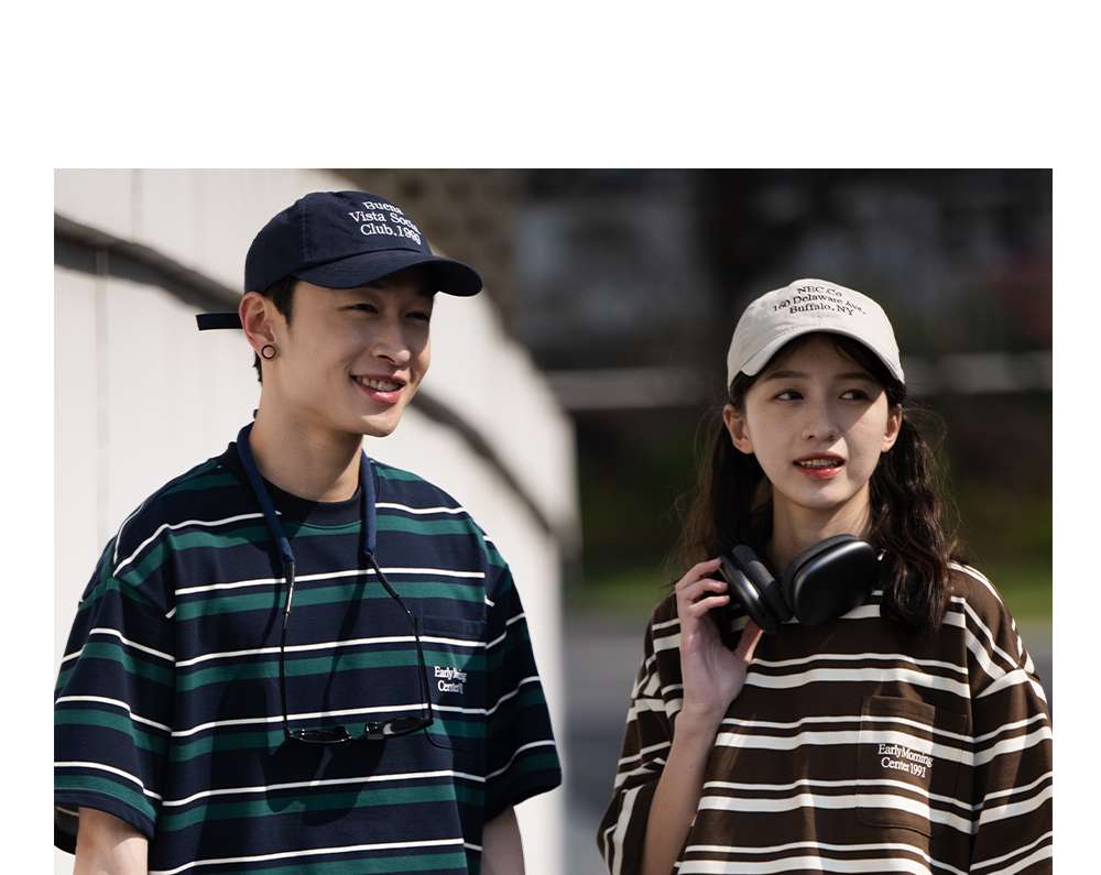都会的なボーダー柄ゆったりTシャツ ボーダー服