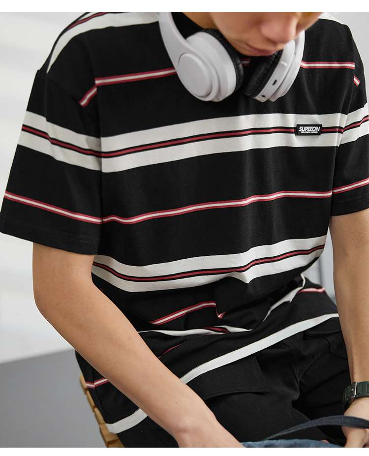 ゆったりストライプ柄半袖Tシャツ ボーダー服